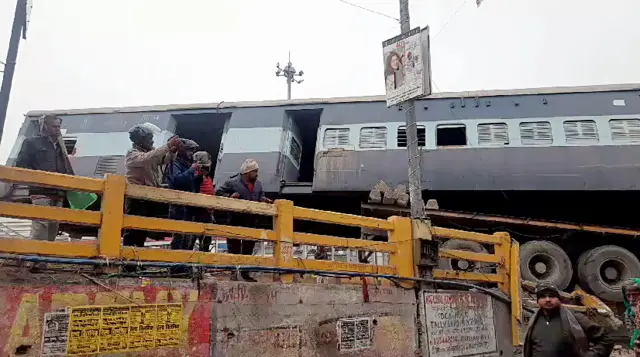 ट्रेन हादसा