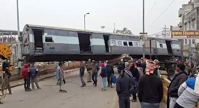 ट्रेन हादसा