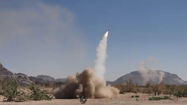 Huutiin yeroo shaakala waraanaa Yaman, al-Baqaa keessatti Sambata taasisanitti