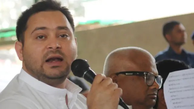 तेजस्वी यादव