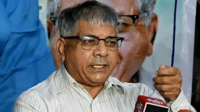 प्रकाश आंबेडकर