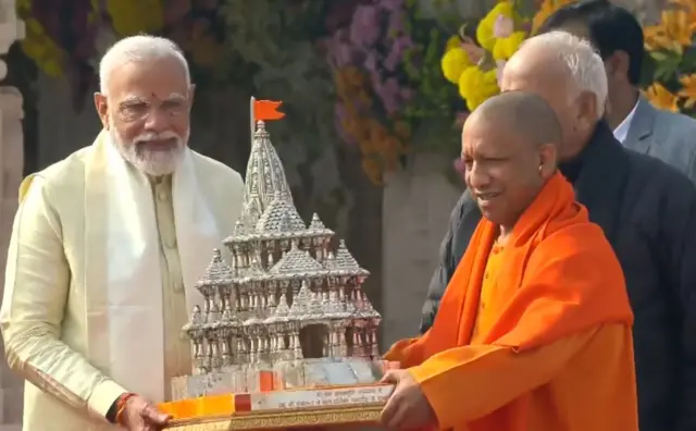 नरेंद्र मोदी और योगी आदित्यनाथ