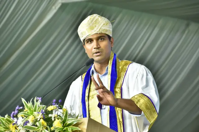 లావు శ్రీకృష్ణదేవరాయలు