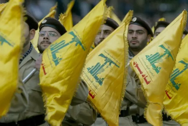 افراد من حزب الله اللبناني