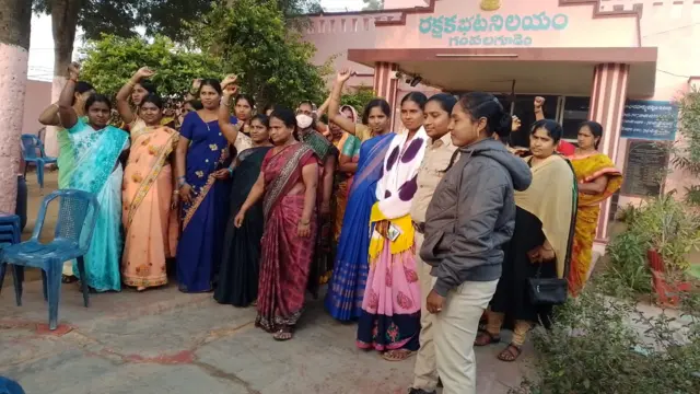 అంగన్వాడీ కార్యకర్తల సమ్మె