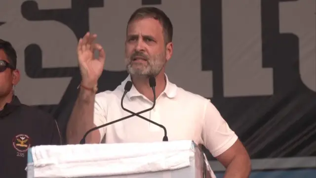 राहुल गांधी