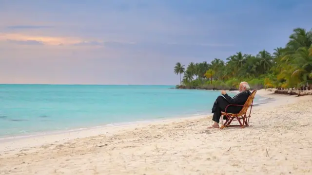 कांग्रेस पार्टी ने उनकी इन तस्वीरों की आलोचना की है.