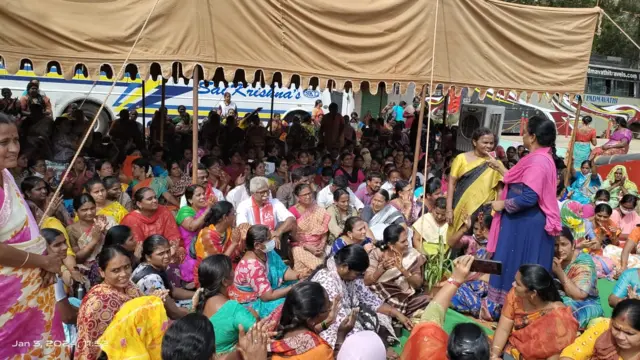 అంగన్వాడీల ఆందోళన