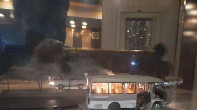 مینی بوس