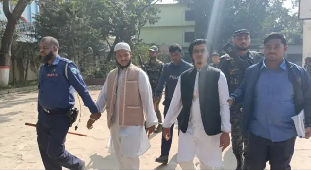 জাল ভোট দেয়ার কারণে আটককৃত চাচা-ভাতিজা