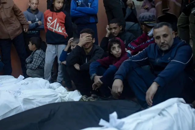 حصيلة ضحايا حرب غزة تتجاوز 23 ألف قتيل بإنتهاء أول أسبوع من 2024