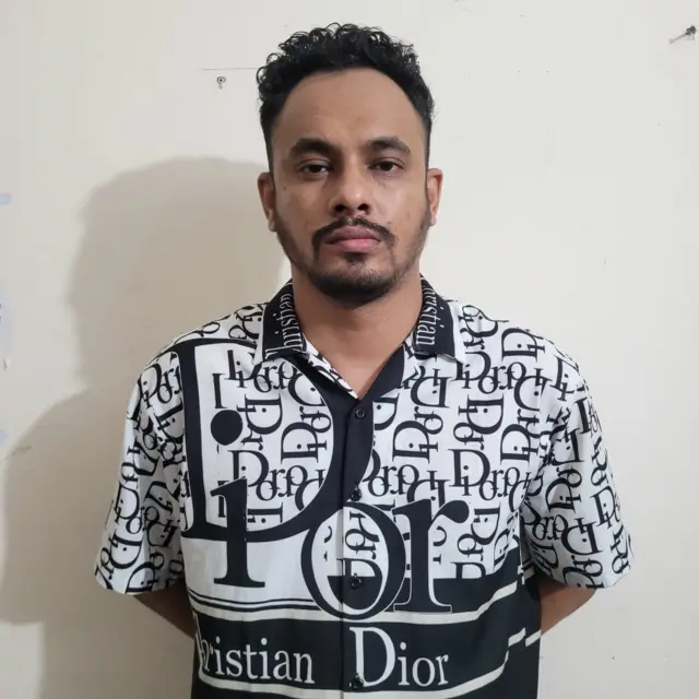 ০কেন্দ্রীয় স্বেচ্ছাসেবক লীগ নেতা তারেক আফজাল সবুজ গ্রেফতার