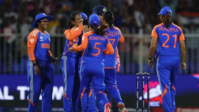 क्रिकेट