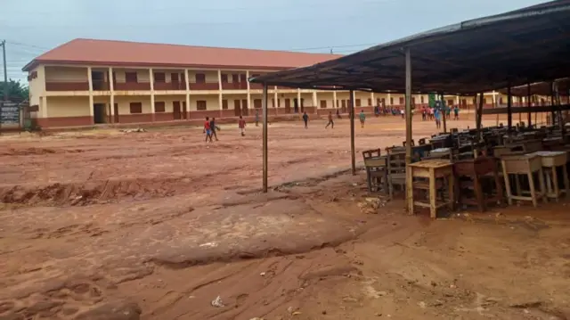 Ndị Anambra erubeghị isi n'iwu gọvanọ nyere