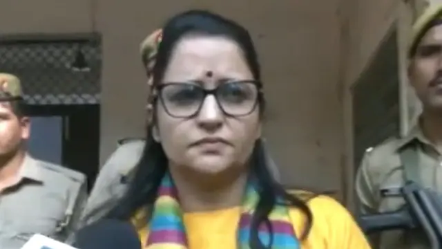 बहराइच की डीएम मोनिका रानी