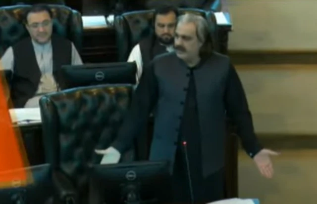 وزیر اعلیٰ خیبر پختونخوا علی امین گنڈ اپور