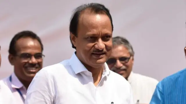 अजित पवार