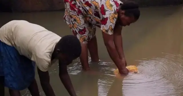 Ndị na-echu mmiri n'adịghị ọcha