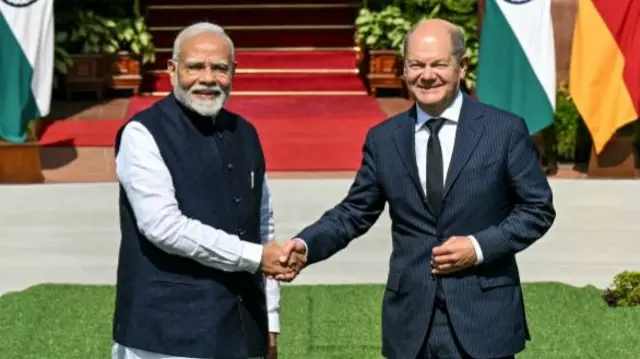 पीएम मोदी और जर्मनी के चांसलर ओलाफ़ शूल्त्ज़