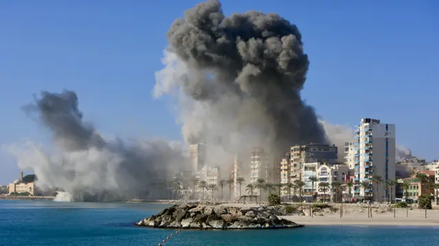 شهر بندری صور در جنوب لبنان