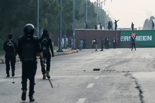 پی ٹی آئی، احتجاج