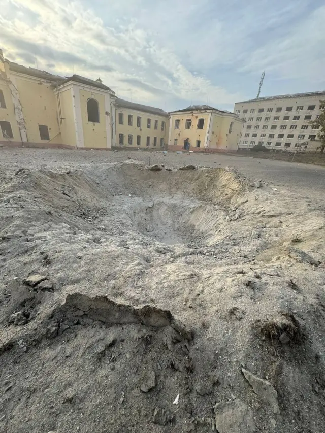 Место попадания в Харькове 8 октября 2024 года