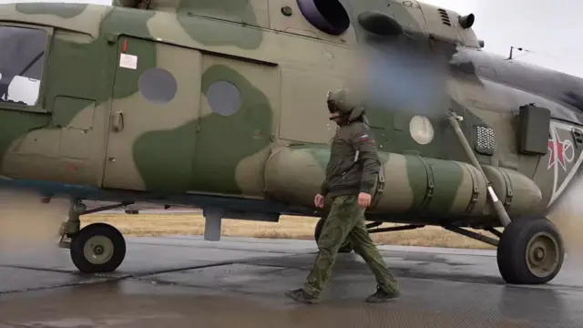 ФСБ опубликовало видео с кадрами, как утверждается, «оперативной игры» с участием летчика
