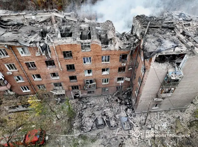 Под удар в Кривом Роге попала жилая пятиэтажка