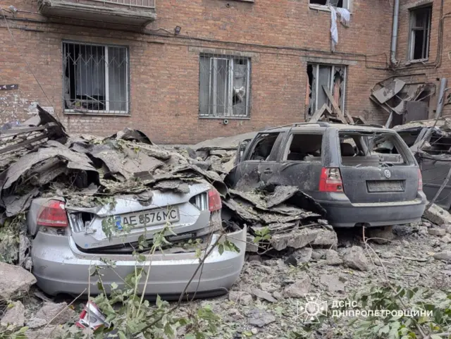 Под удар в Кривом Роге попала жилая пятиэтажка