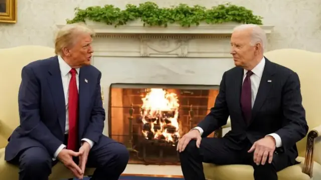 Trump da Biden