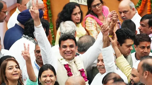 महेश खींची ने जीता दिल्ली मेयर चुनाव