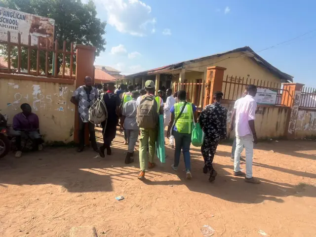 Inec staff arriving di RAC centres for ward collation of results for di Ondo Election 2024