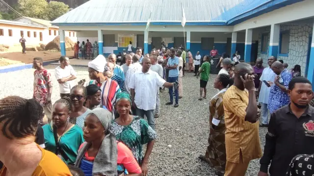 Awọn oludibo to sori ila lati ṣe ayẹwo