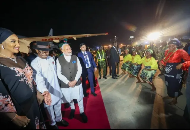 Mgbe a nabatara Modi n'ọdọụgbọelu dị n'Abuja