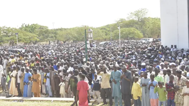 Masu janaza