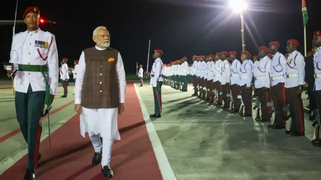 मोदी