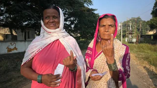 छत्रपती संभाजीनगरच्या डोनवडा गावातील मतदार