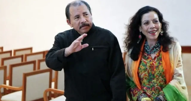 Daniel Ortega da matarsa Rosario Murillo