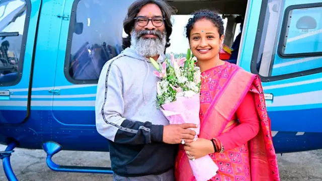 अपनी पत्नी के साथ हेमंत सोरेन