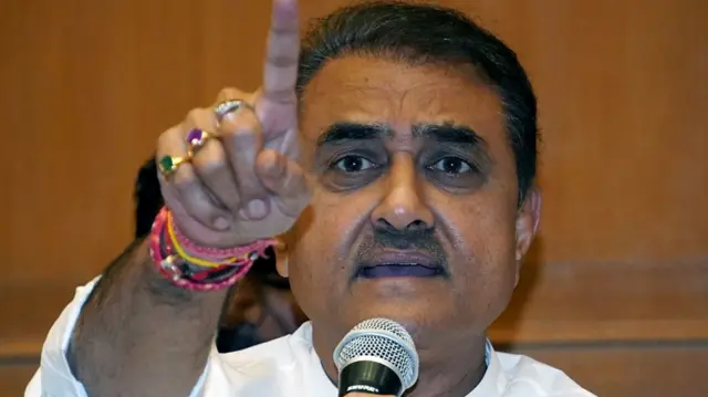 अजित पवार गुट के नेता प्रफुल्ल पटेल