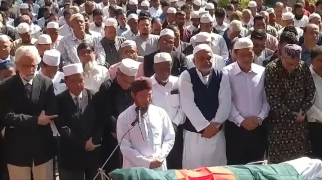 আইনজীবী সাইফুল ইসলামের প্রথম জানাজা