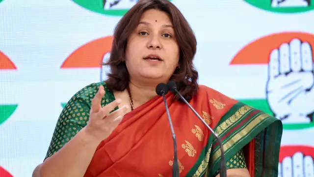 सुप्रिया श्रीनेत (फ़ाइल फ़ोटो)