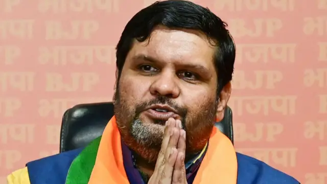 बीजेपी में शामिल होने के बाद गौरव वल्लभ