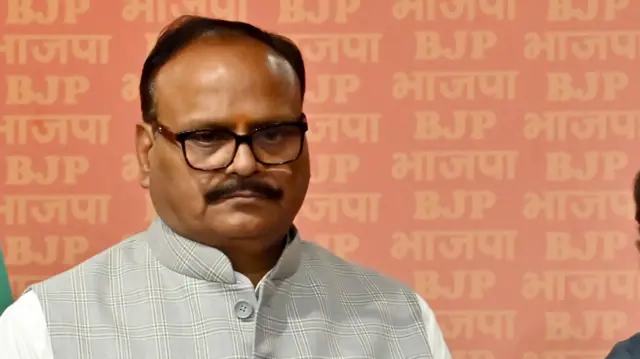 ब्रजेश पाठक