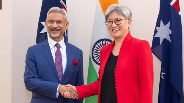पेनी वॉन्ग और एस जयशंकर
