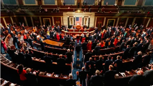 A view of US members