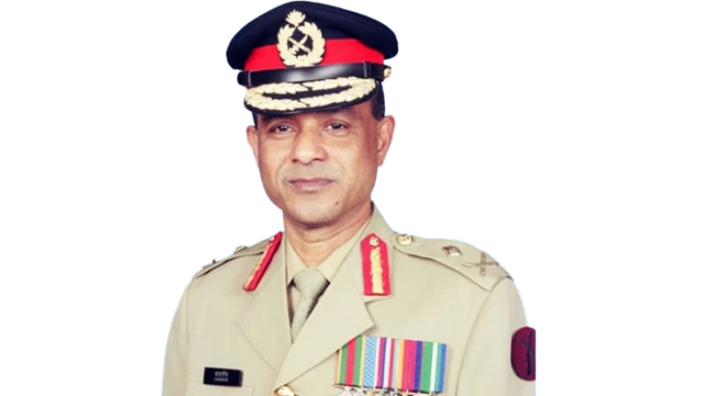 স্বরাষ্ট্র উপদেষ্টা লেফটেন্যান্ট জেনারেল (অব.) মো. জাহাঙ্গীর আলম।