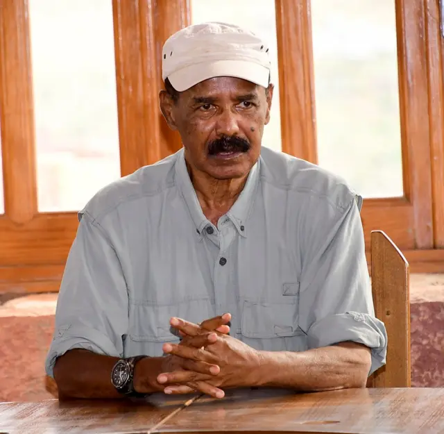 ኢሳይያስ ኣፍወርቂ