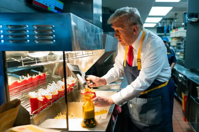 Ông Trump ở McDonald's