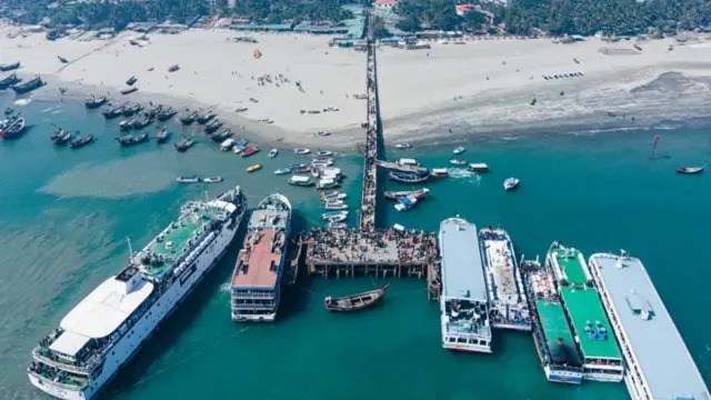 সেন্ট মার্টিনের জেটি ঘাট